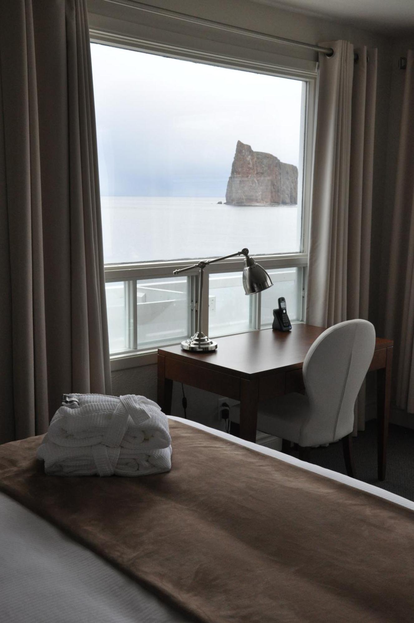 Hotel Les Trois Soeurs Perce Eksteriør billede