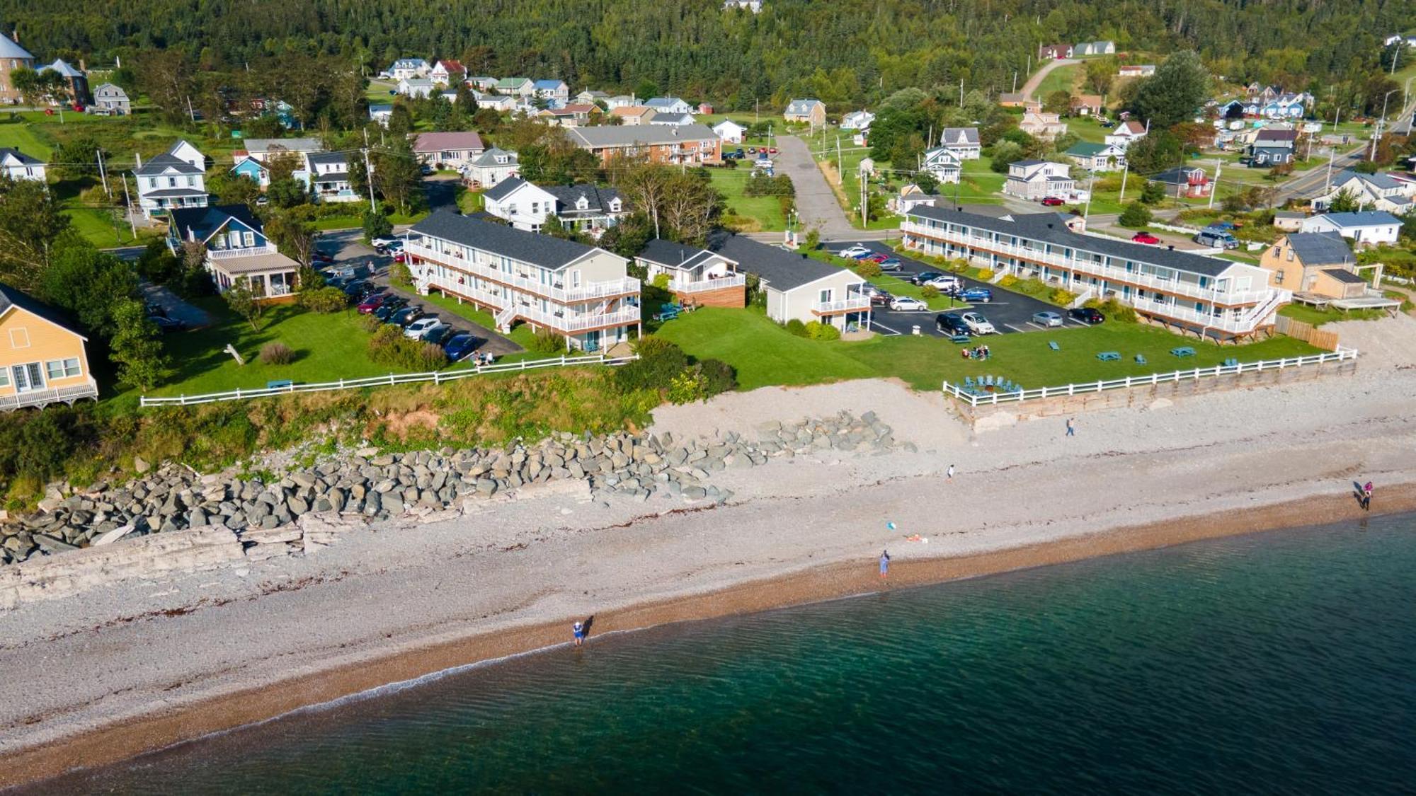 Hotel Les Trois Soeurs Perce Eksteriør billede
